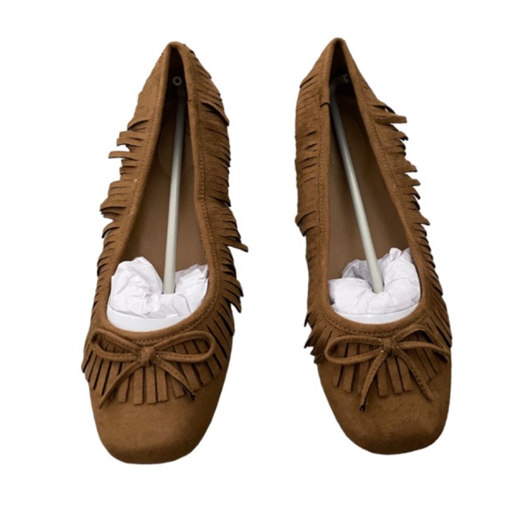 ComfortView Tan Fringe Trim Flats Size 10 W - Picture 3 of 7